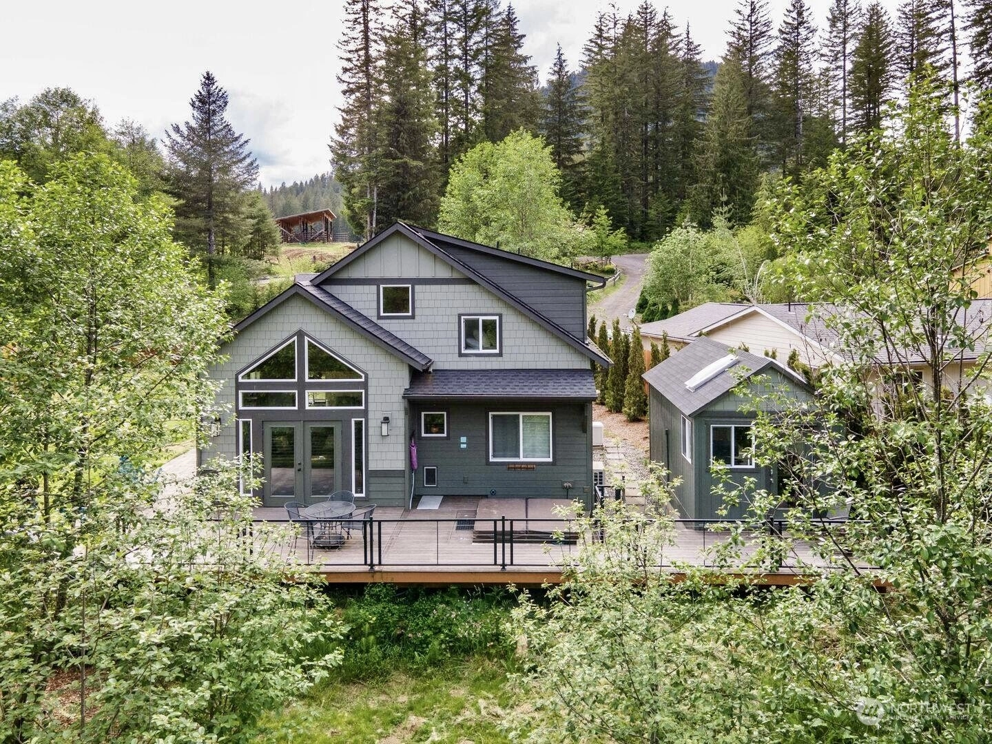 232 Edgewater Dr Carson WA 98610
