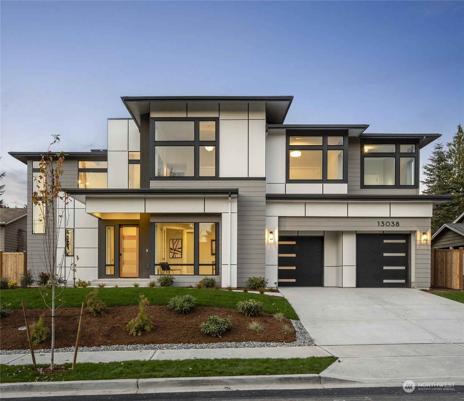 13038 NE 102nd Pl Unit  Kirkland WA 98033