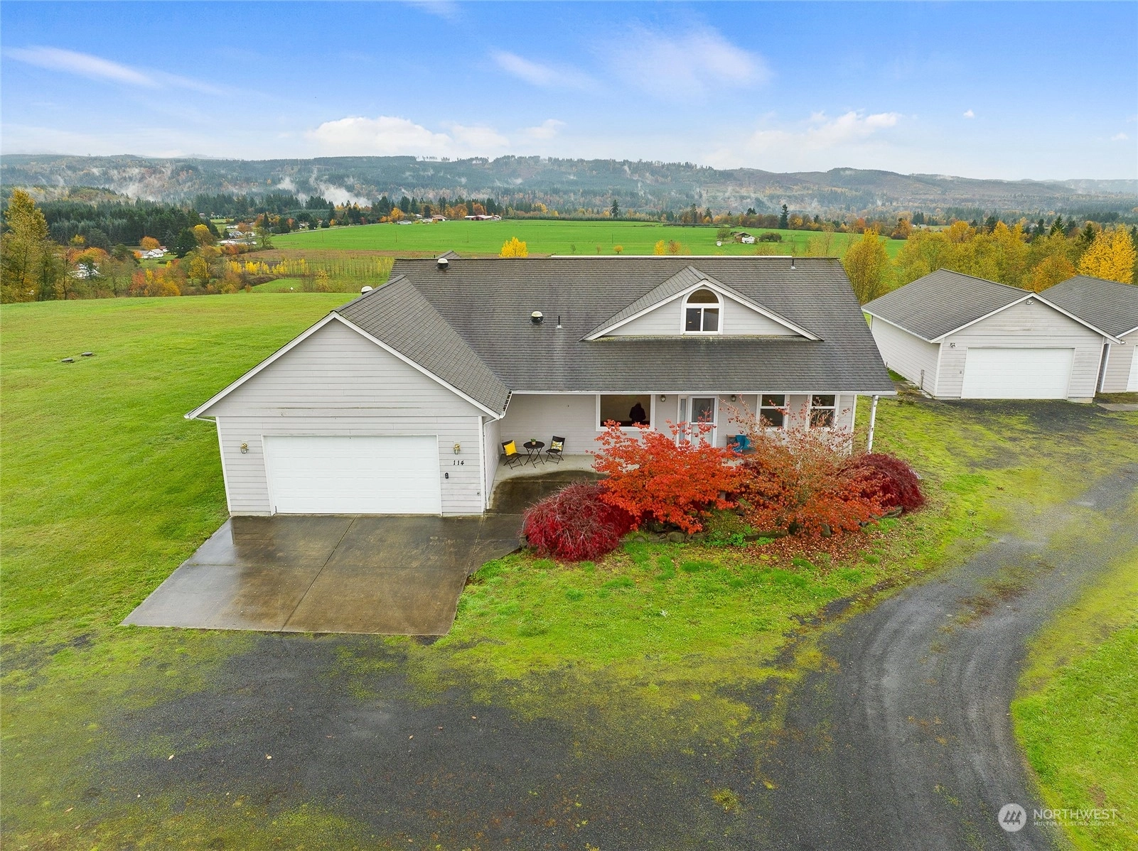 114 Rainier Dr Unit  Salkum WA 98582