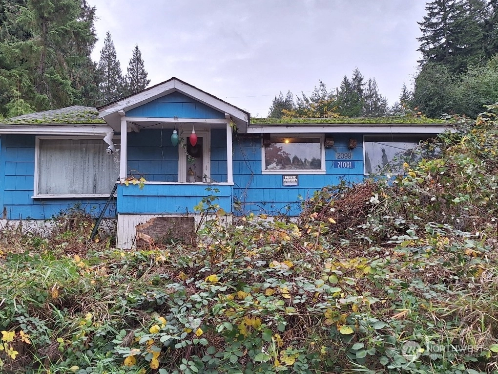 21001 Hermway Heights Dr Unit  Conway WA 98274