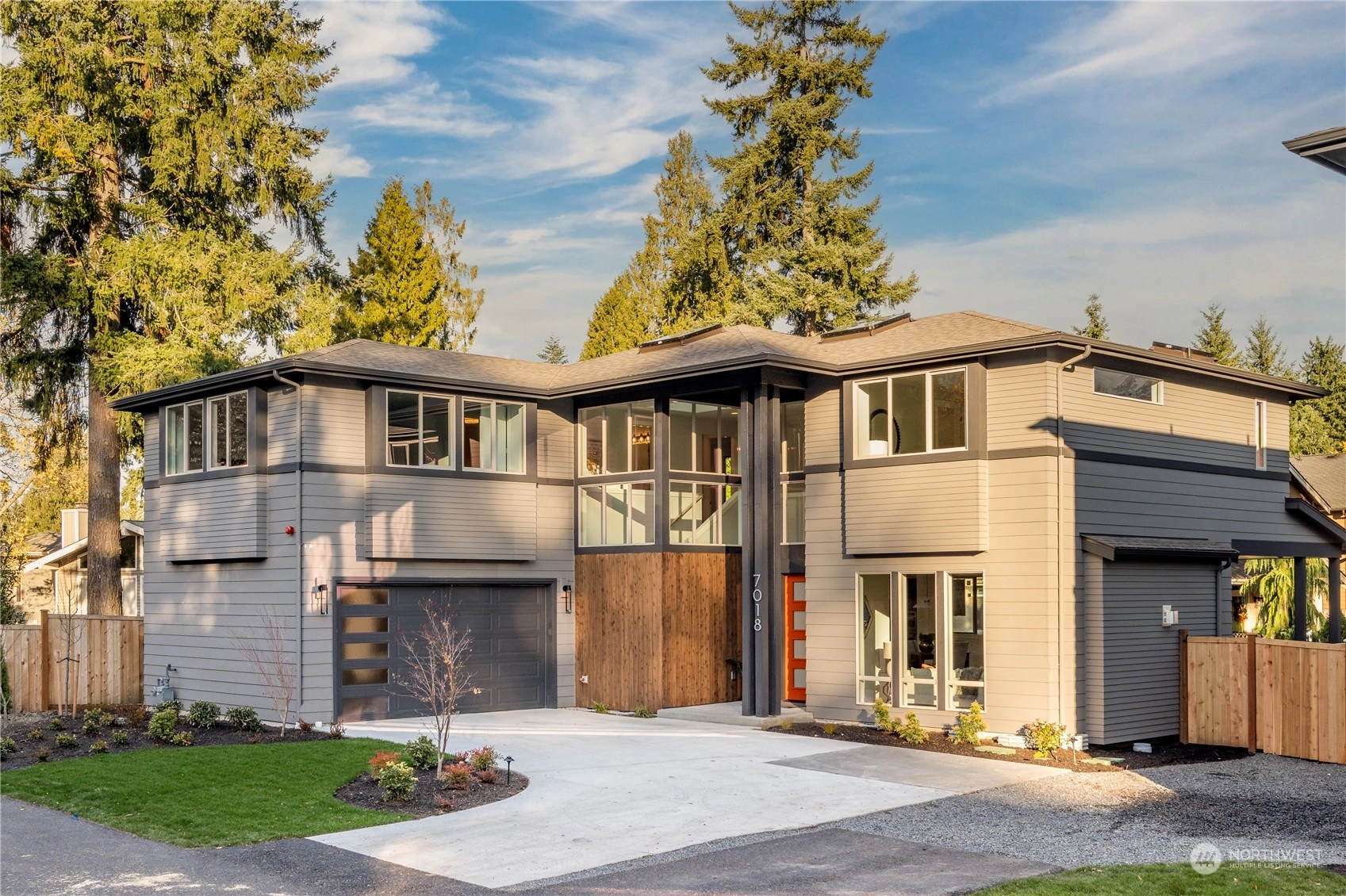 7018 125th Ln NE Unit  Kirkland WA 98033