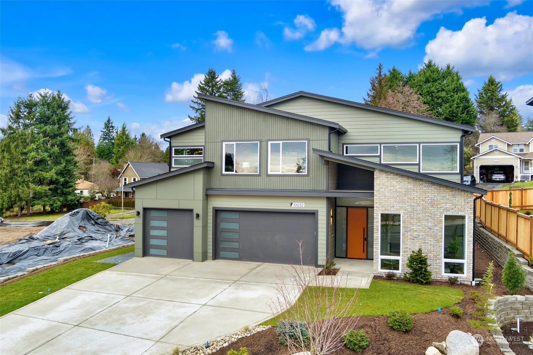 10032 NE 196th Pl Unit  Bothell WA 98011