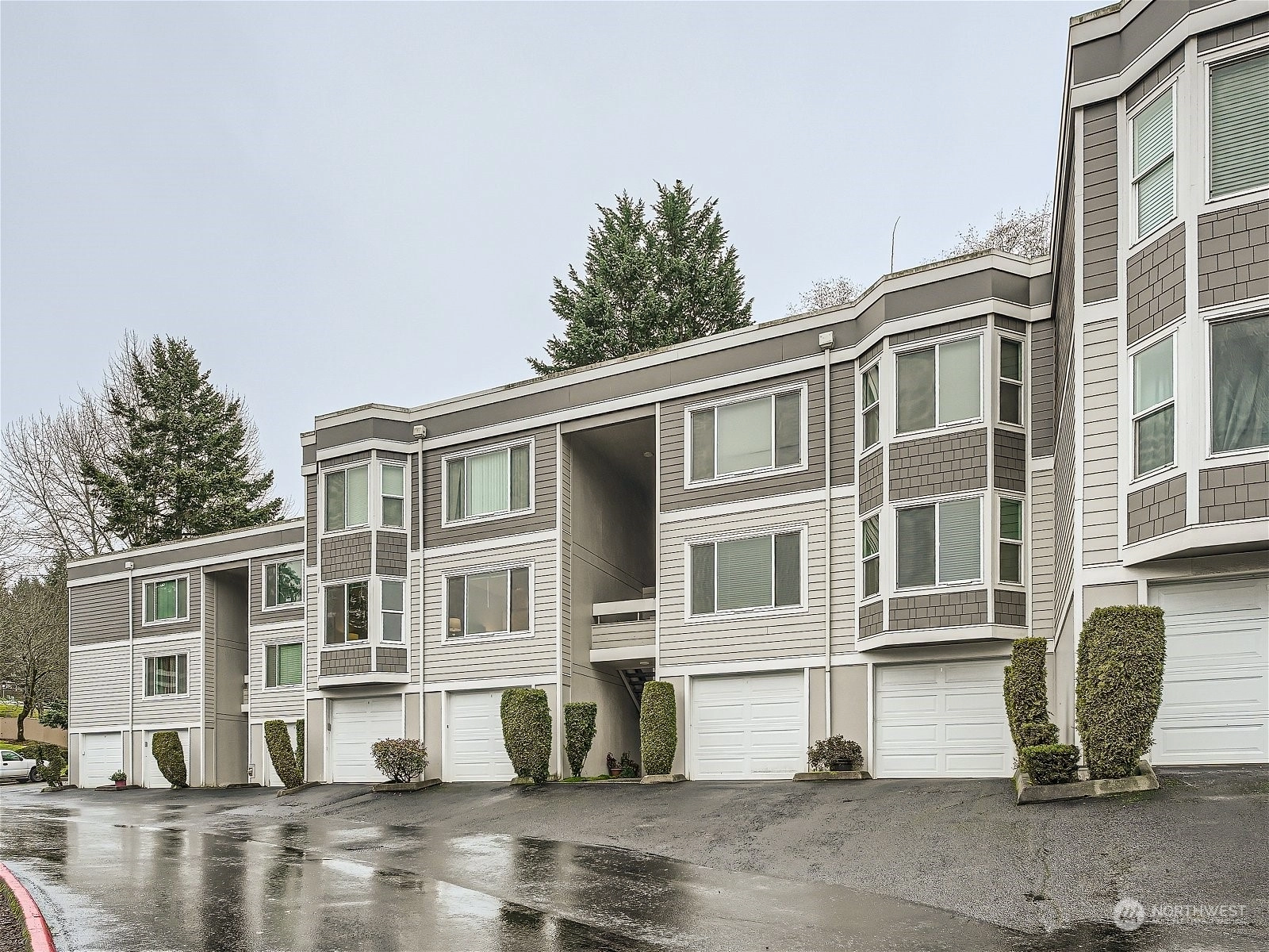 4208 Factoria Blvd SE Unit C5 Unit C5 Bellevue WA 98006