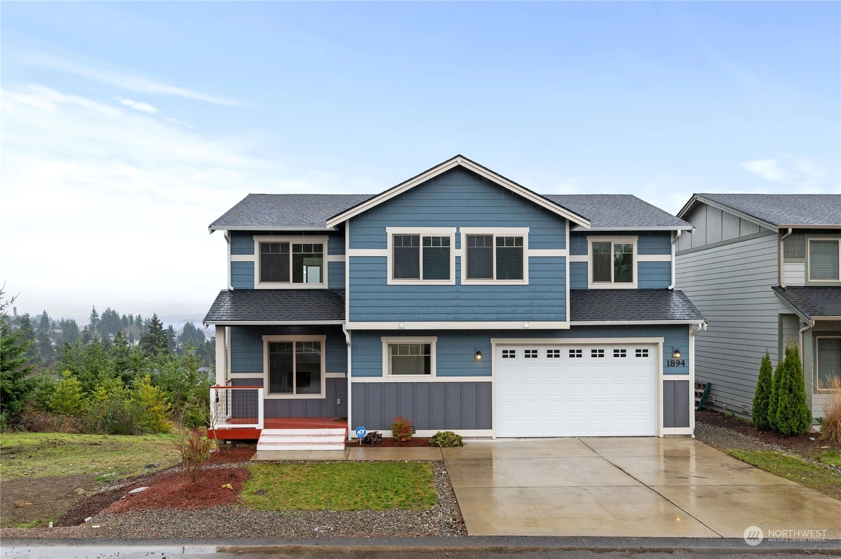 1894 Hardway Ln Unit  Bremerton WA 98312