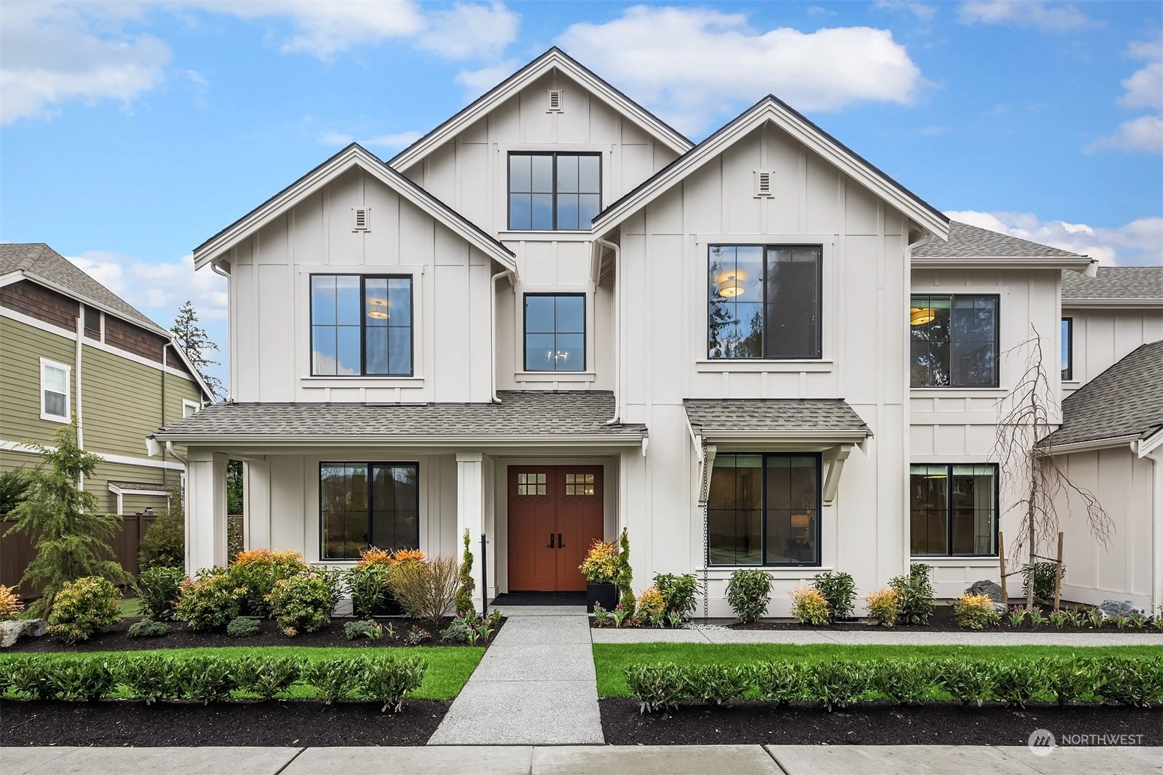 16848 NE 122nd St Unit  Redmond WA 98052
