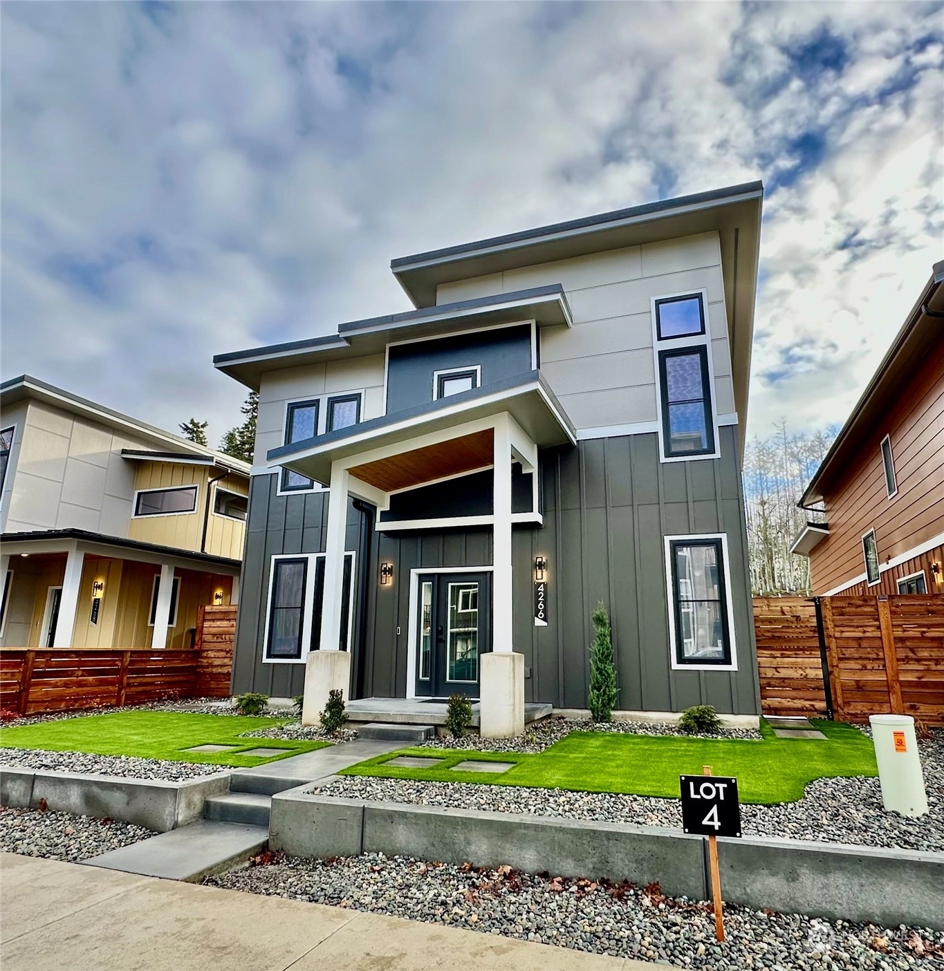 4266 Creston Way Bellingham WA 98226