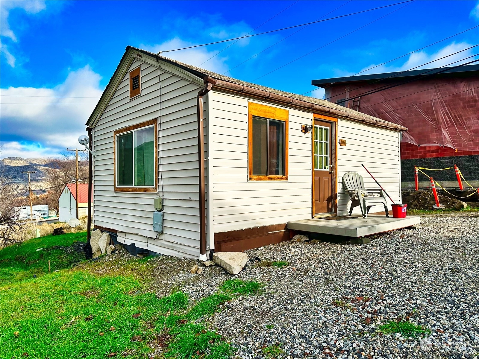 407 3rd Ave Unit  Elmer City WA 99124