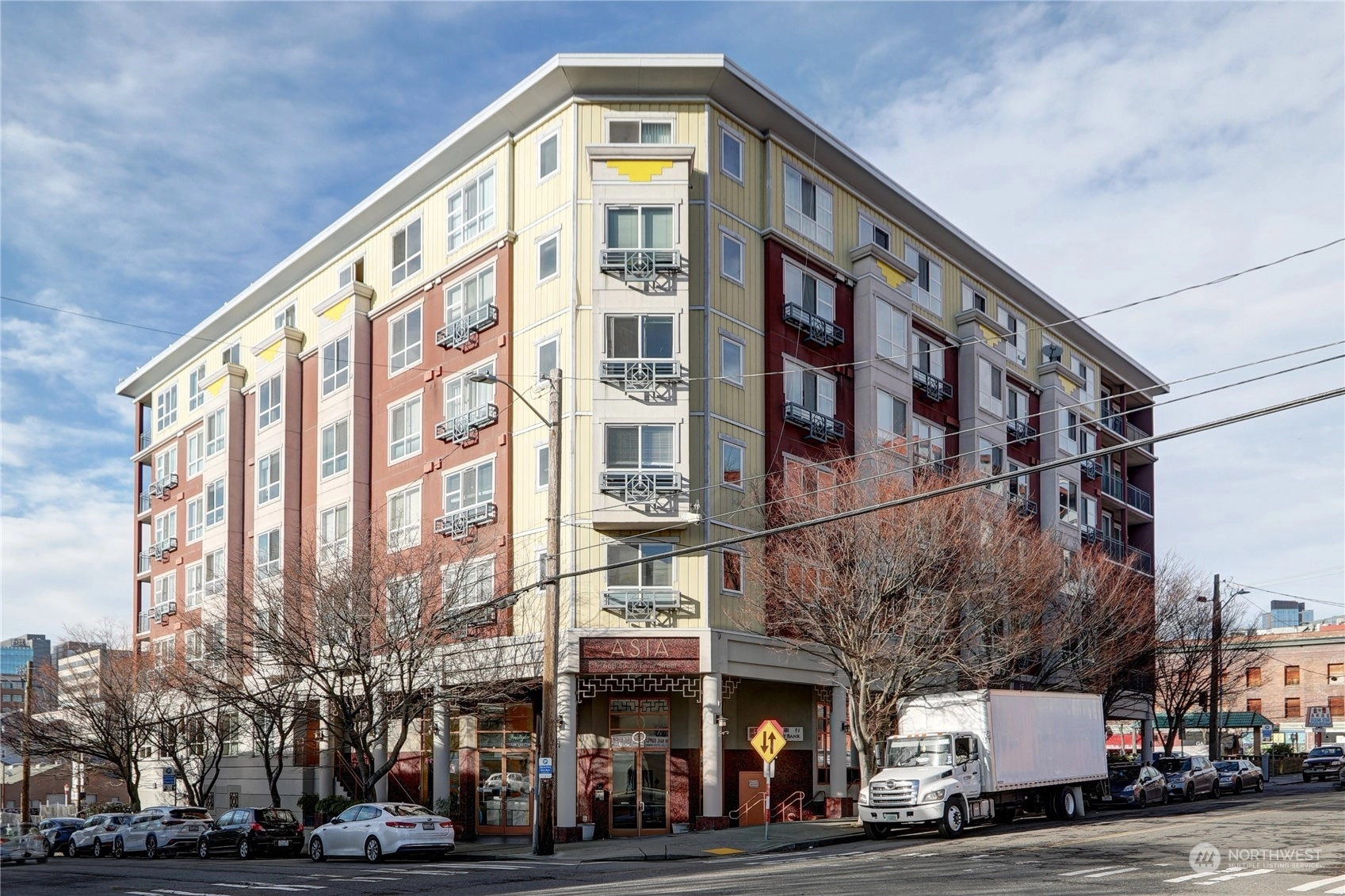 668 S Lane St Unit 701 Unit 701 Seattle WA 98104