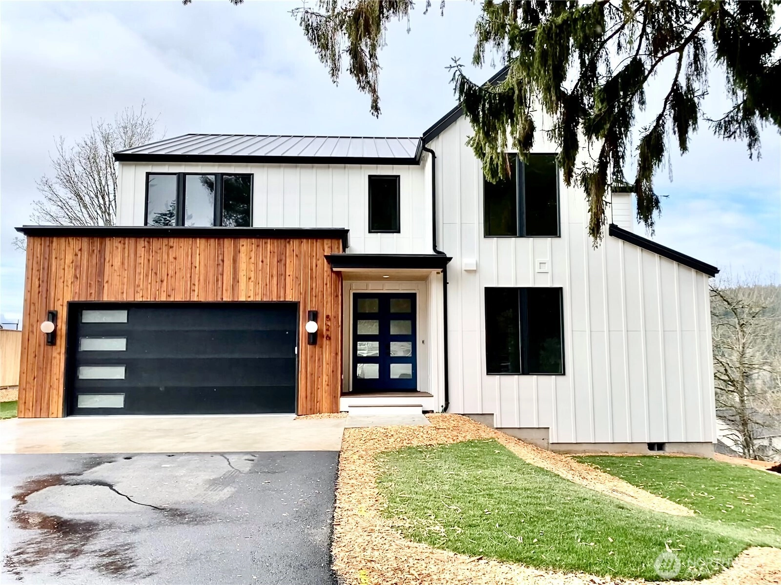 526 38th St Bellingham WA 98229