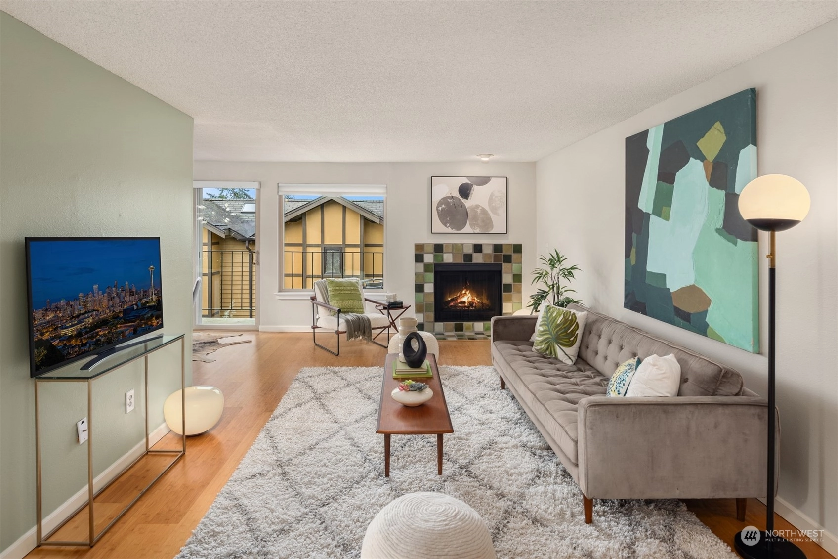 4511 Greenwood Ave N Unit 3 Unit 3 Seattle WA 98103
