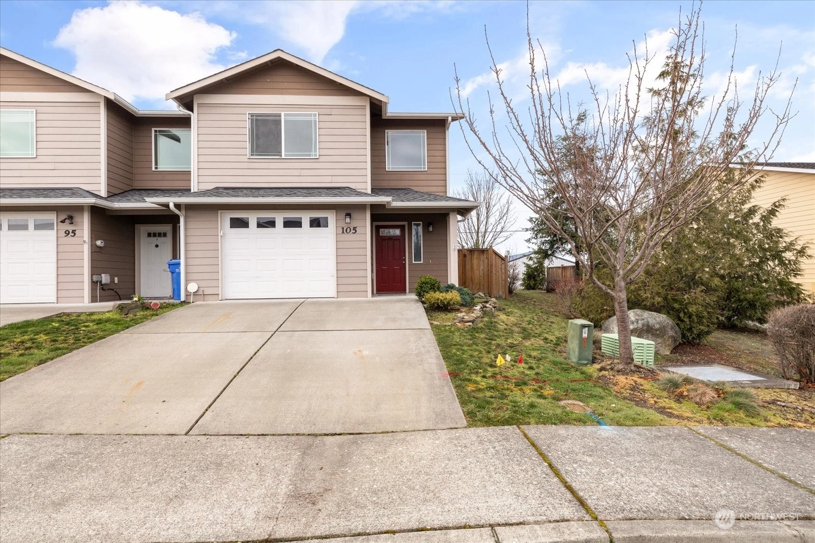 105 NE Melrose Dr Oak Harbor WA 98277