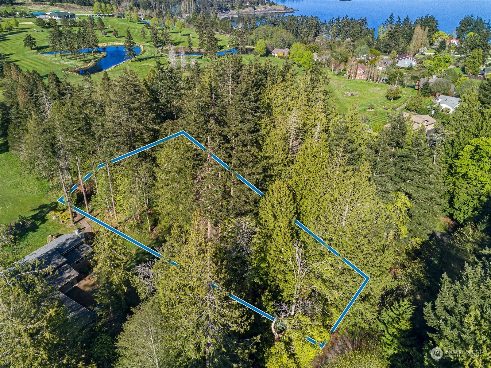 9 Fairway Dr Unit  San Juan Island WA 98250