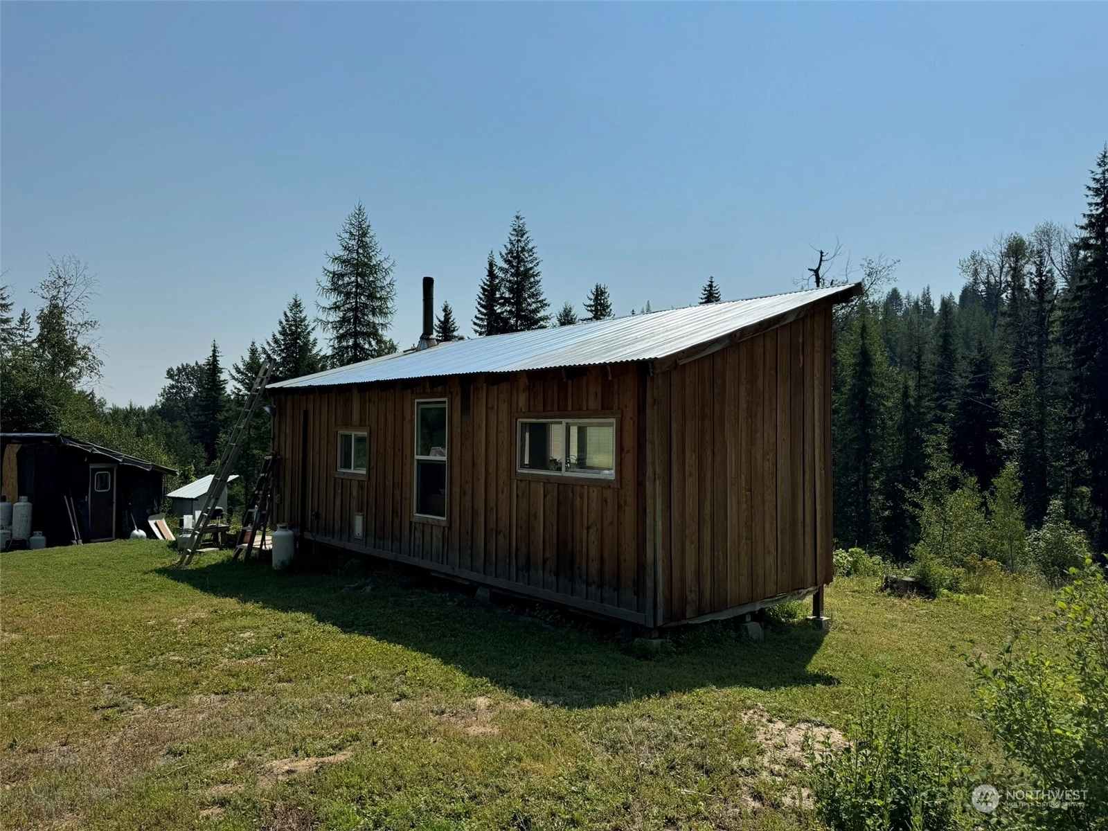 33 Perelandra Cir Danville WA 99121