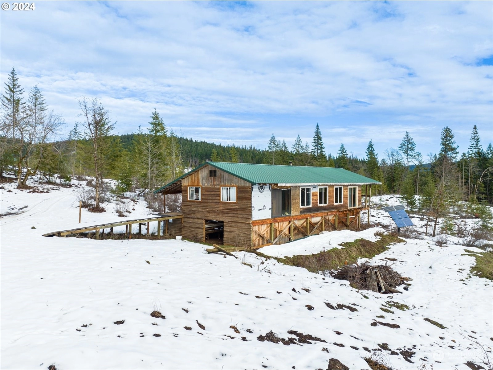 601 Rattlesnake Rd White Salmon WA 98672