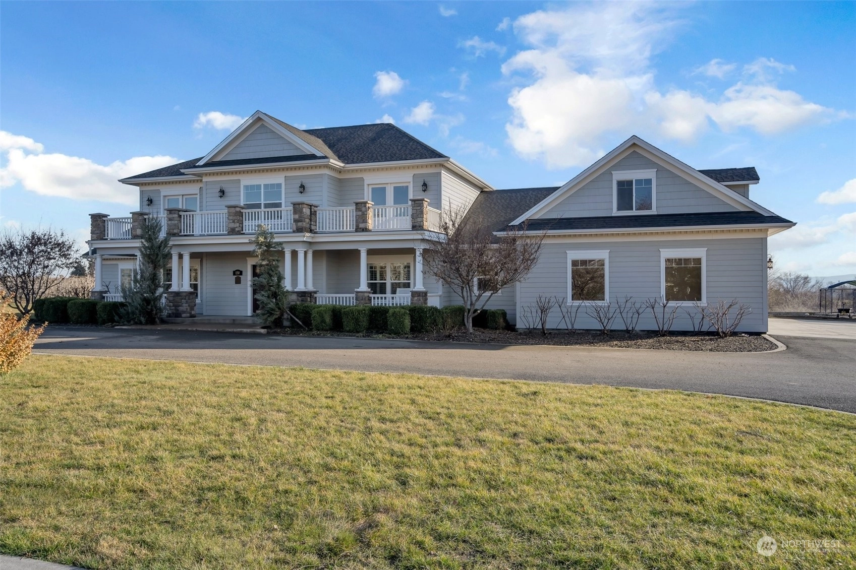 150 E Centennial Dr Zillah WA 98953