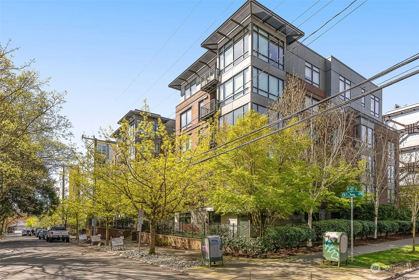 4547 8th Ave NE Unit 409 Unit 409 Seattle WA 98105