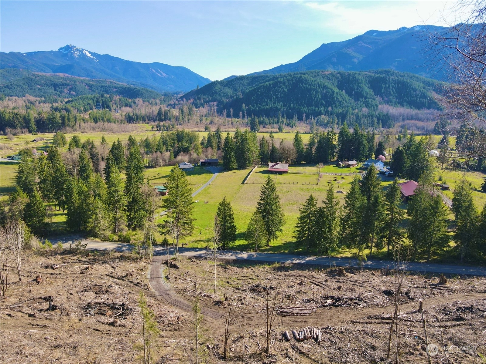 320 Mineral Rd N Unit  Mineral WA 98355
