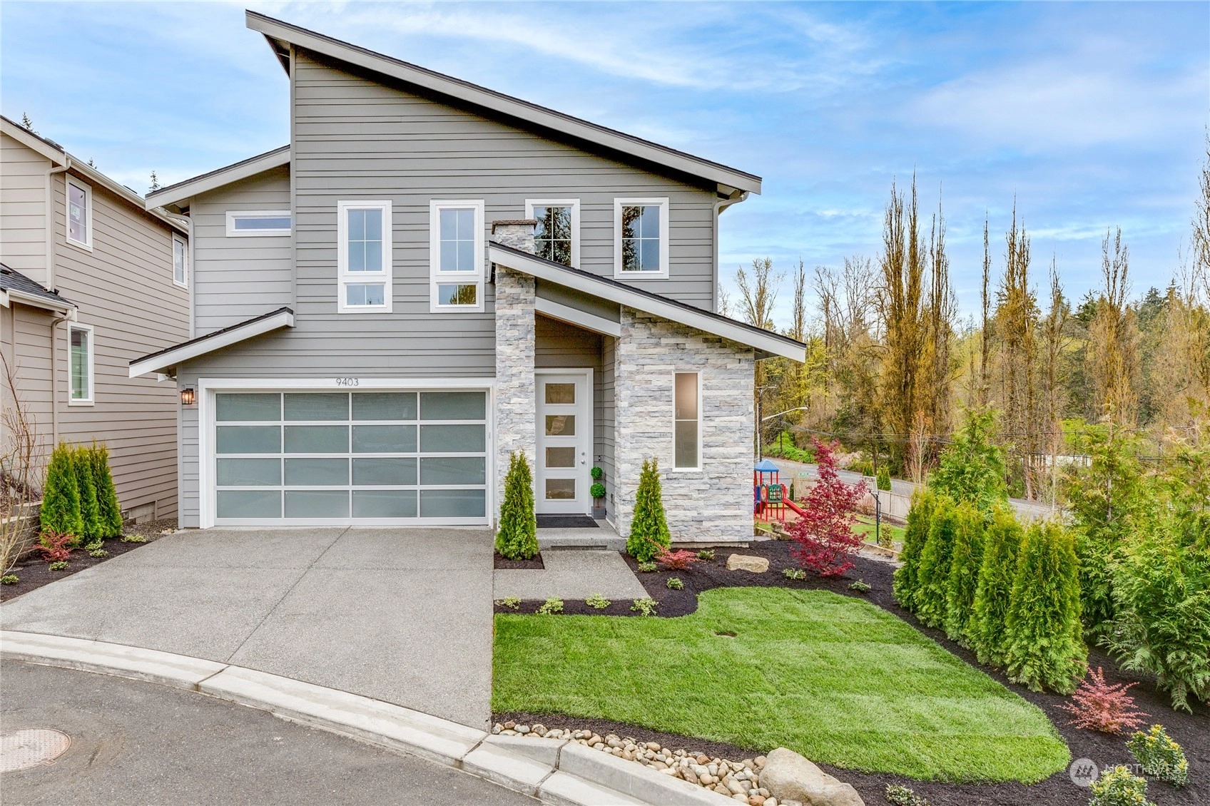 9403 NE 202nd St Unit  Bothell WA 98011