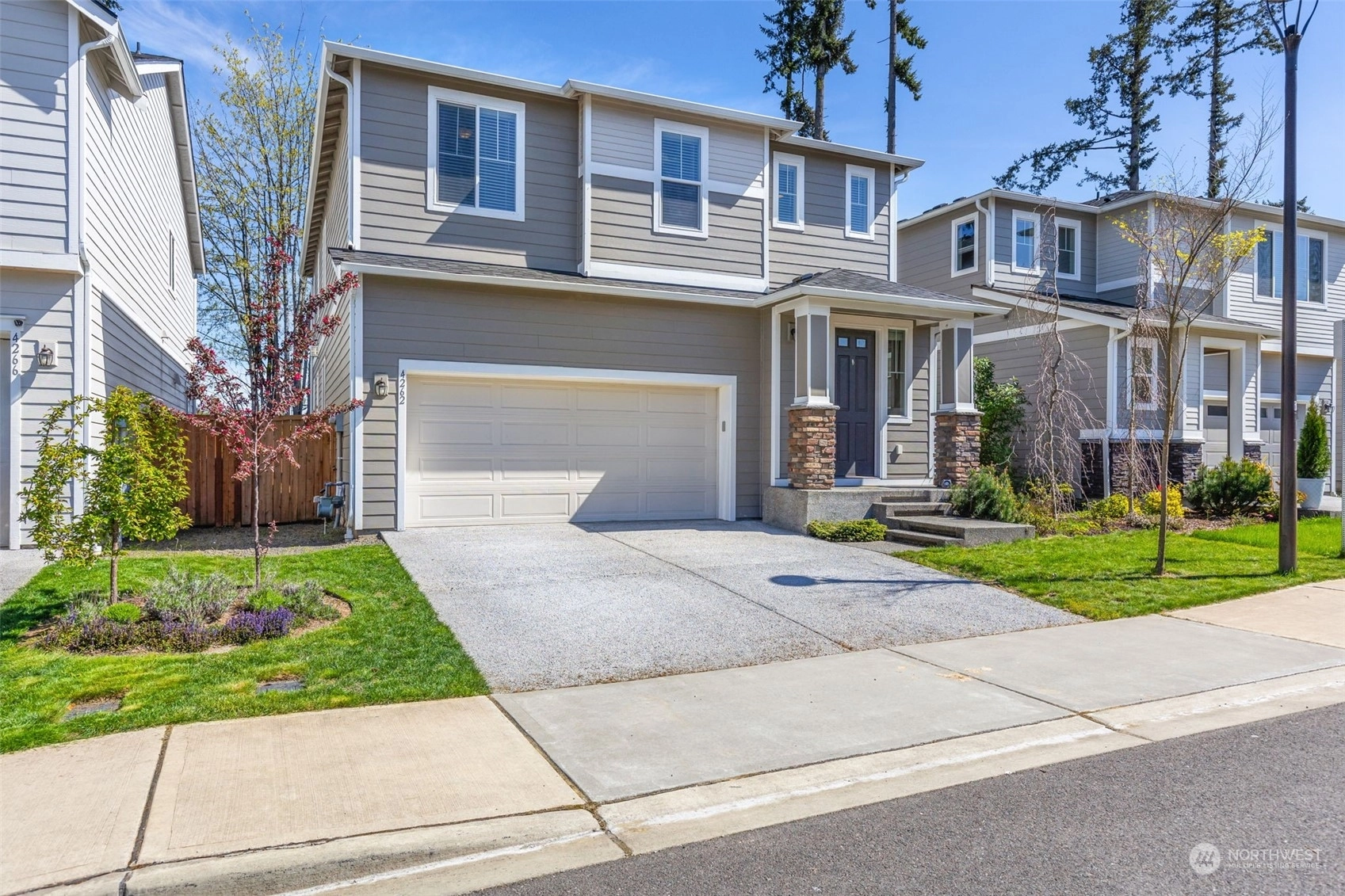 4262 Andasio Loop SE Port Orchard WA 98366