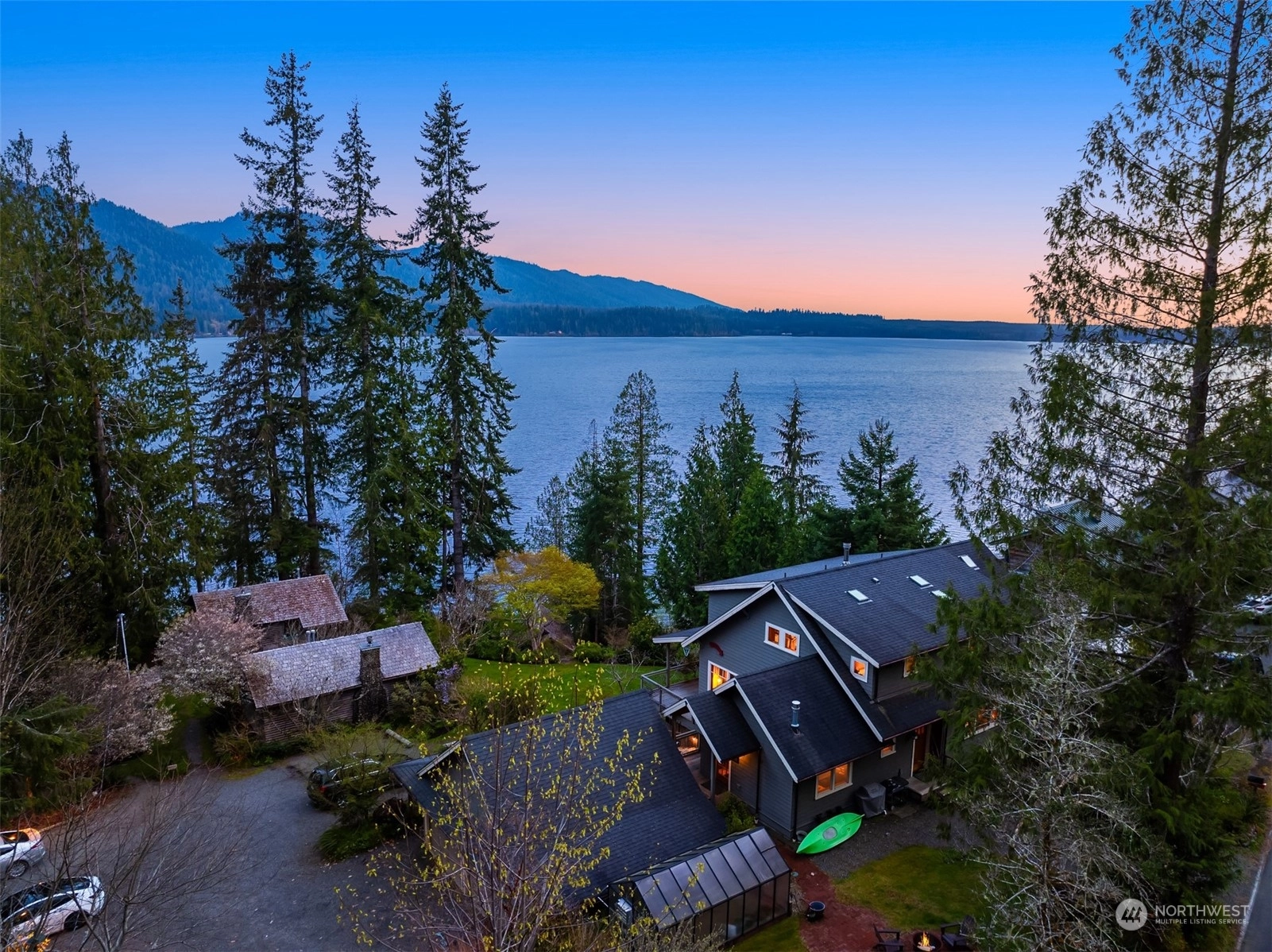 638 N Shore Rd Unit  Amanda Park WA 98526