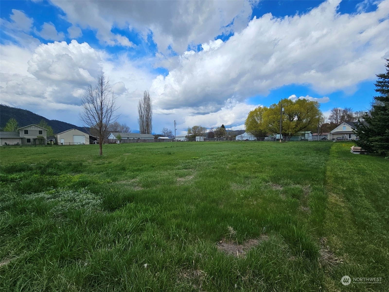 11 xx W King St Chewelah WA 99109