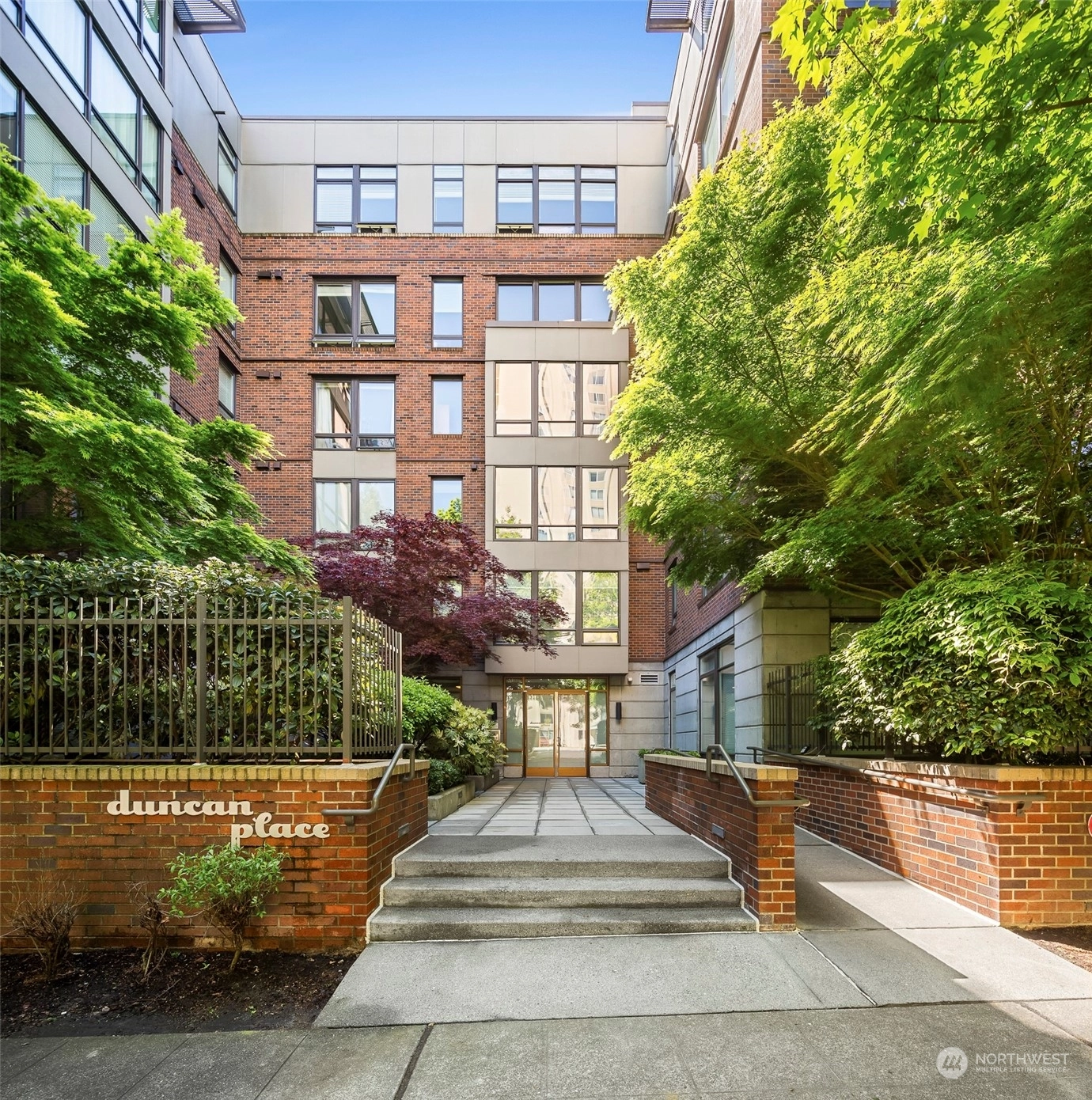4547 8th Ave NE Unit 210 Unit 210 Seattle WA 98105