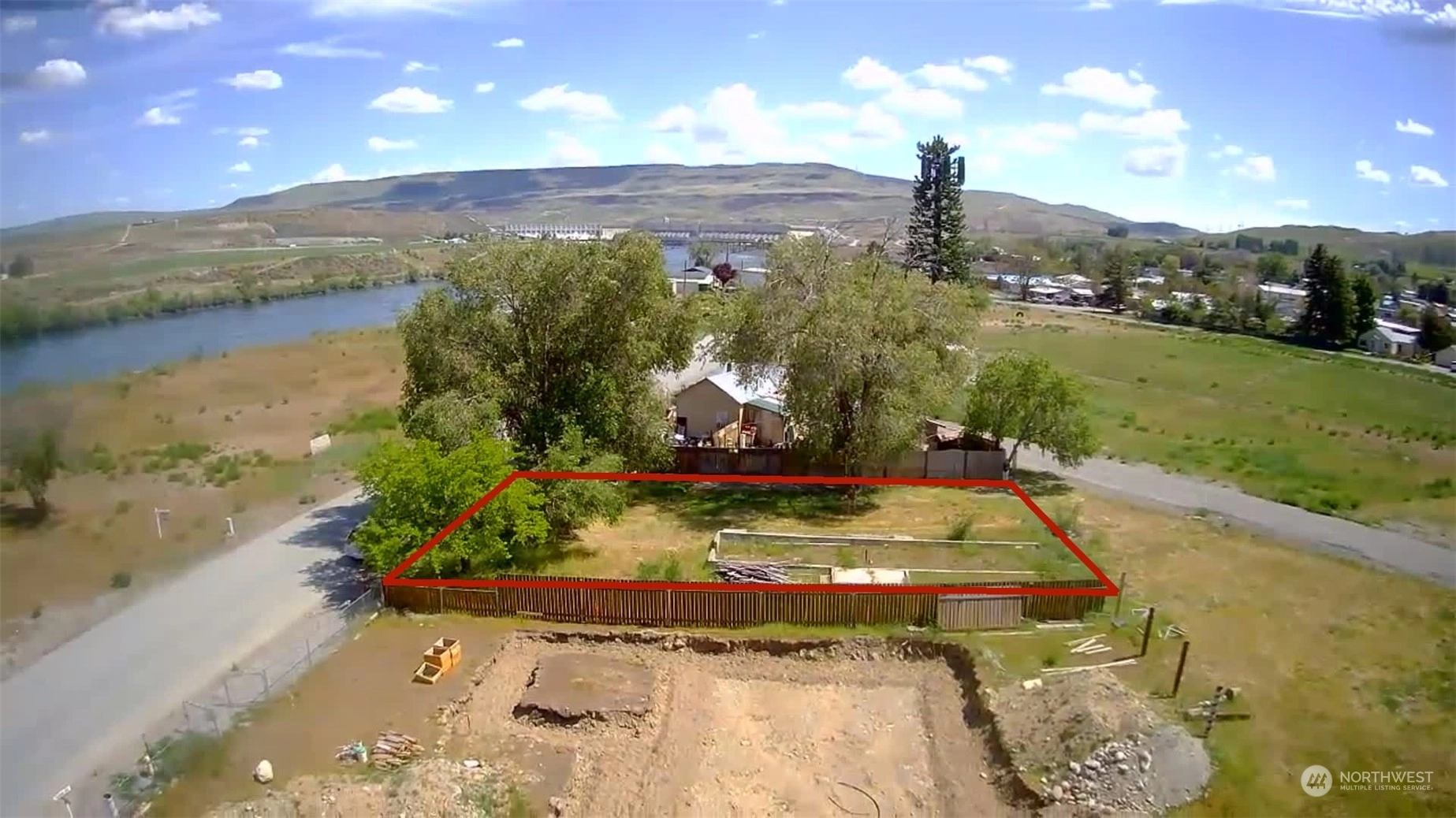 1710 Fairview Ave Bridgeport WA 98813