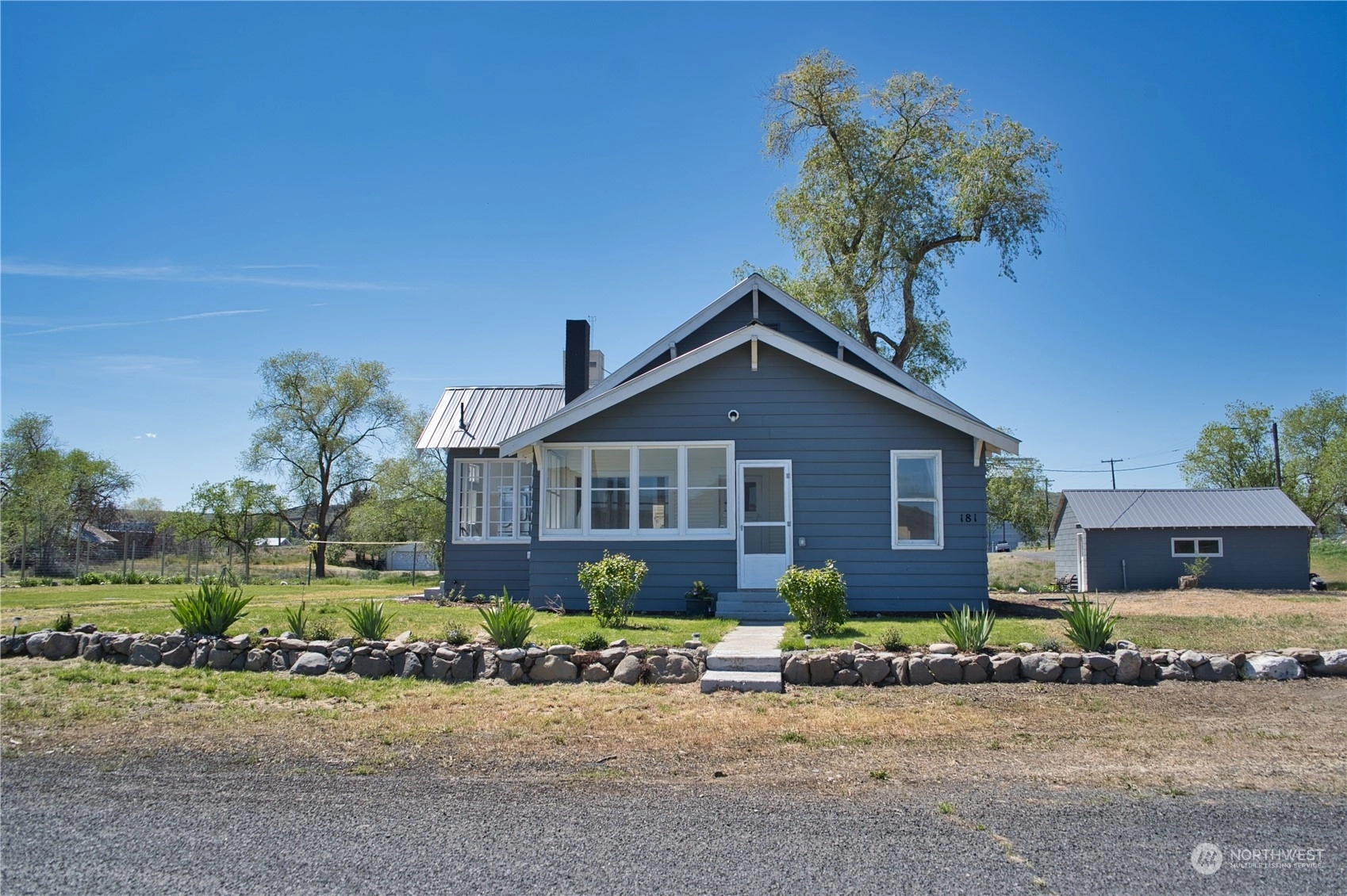 181 White St Unit  Marlin WA 98832