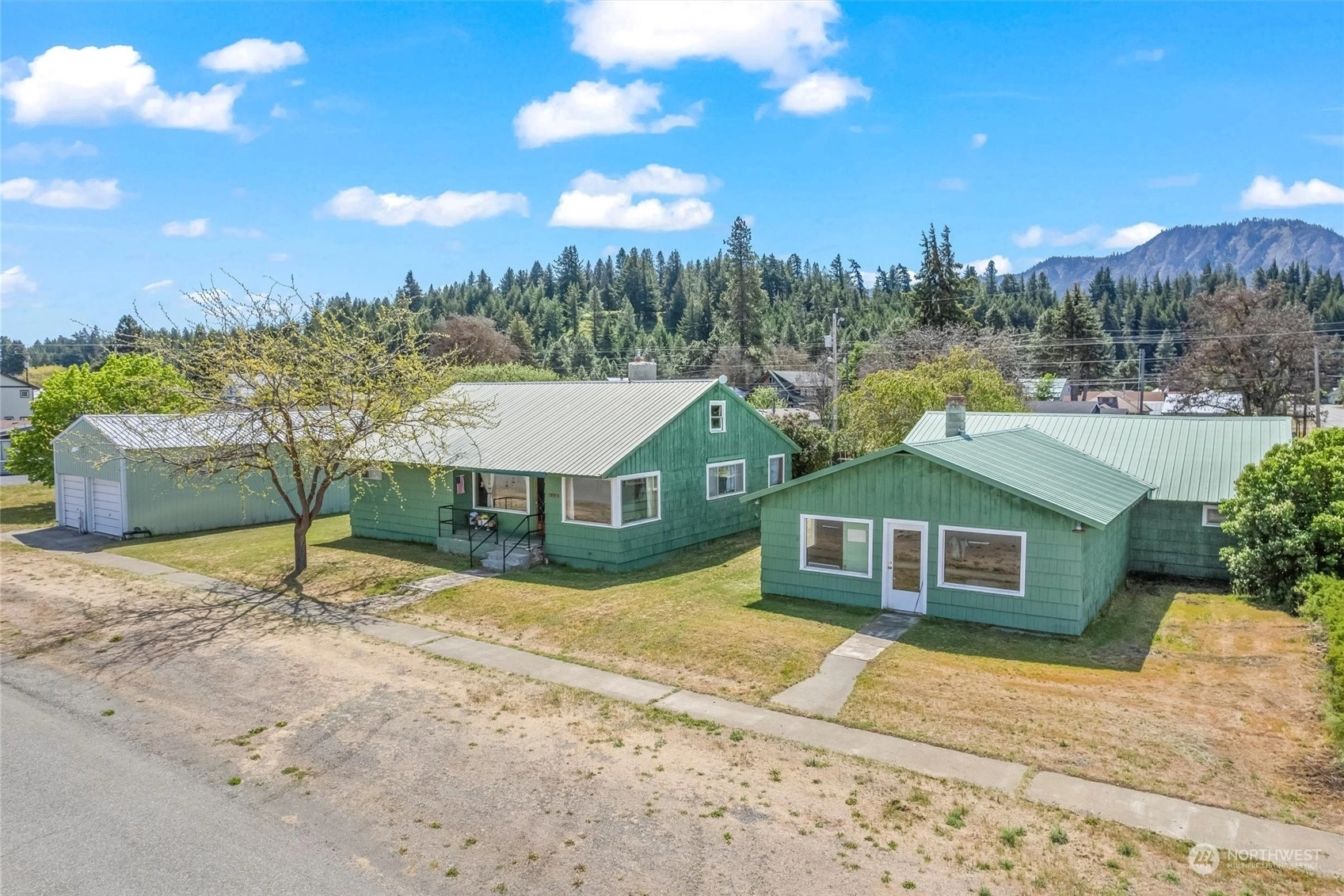 513 Cleveland Ave South Cle Elum WA 98943