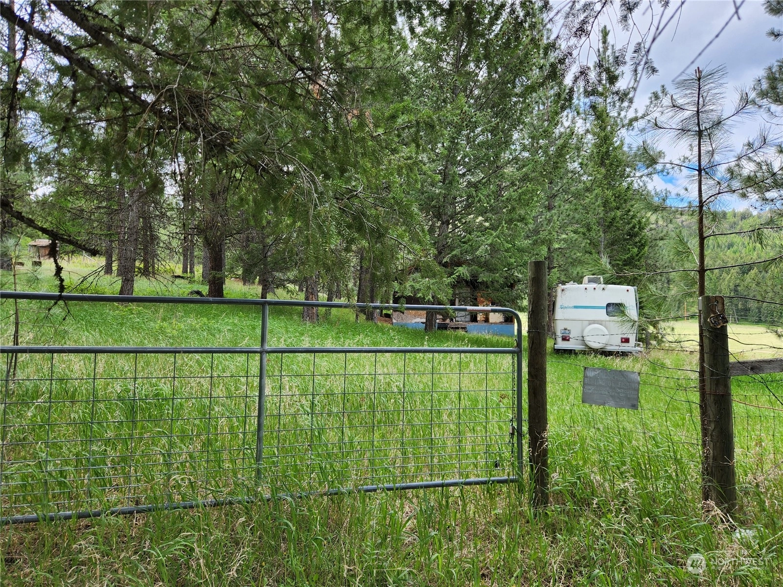 26 Baker Dr Unit  Malo WA 99150