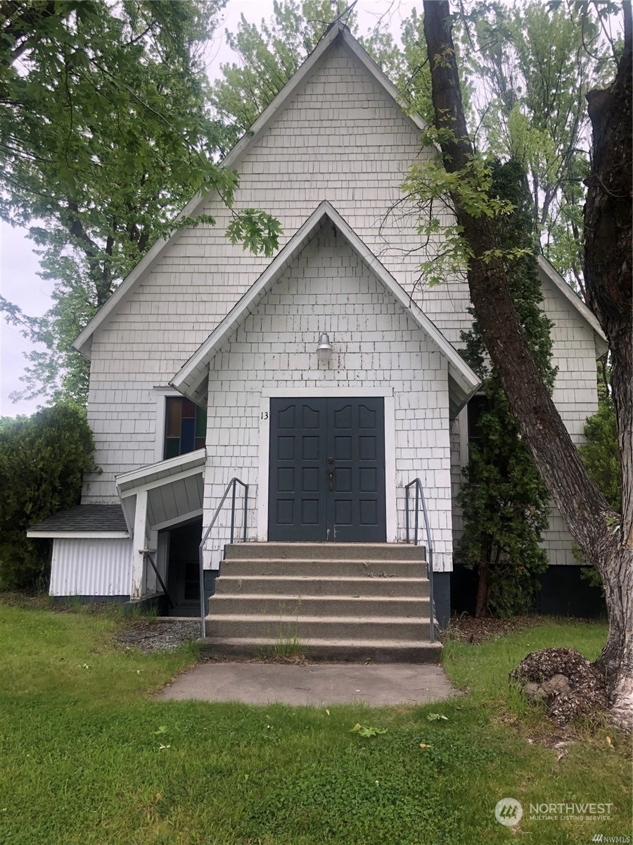 13 School Rd Malott WA 98829