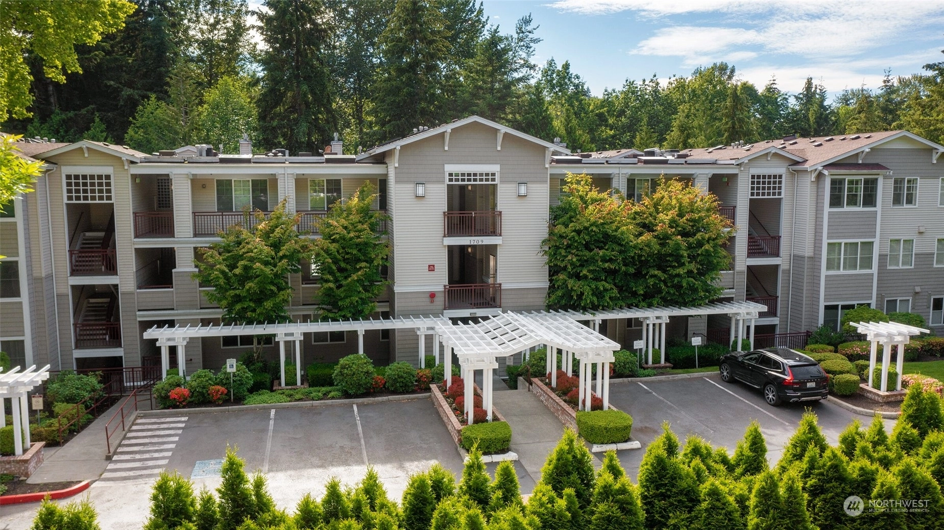 1709 134th Ave SE Unit 2 Unit 2 Bellevue WA 98005