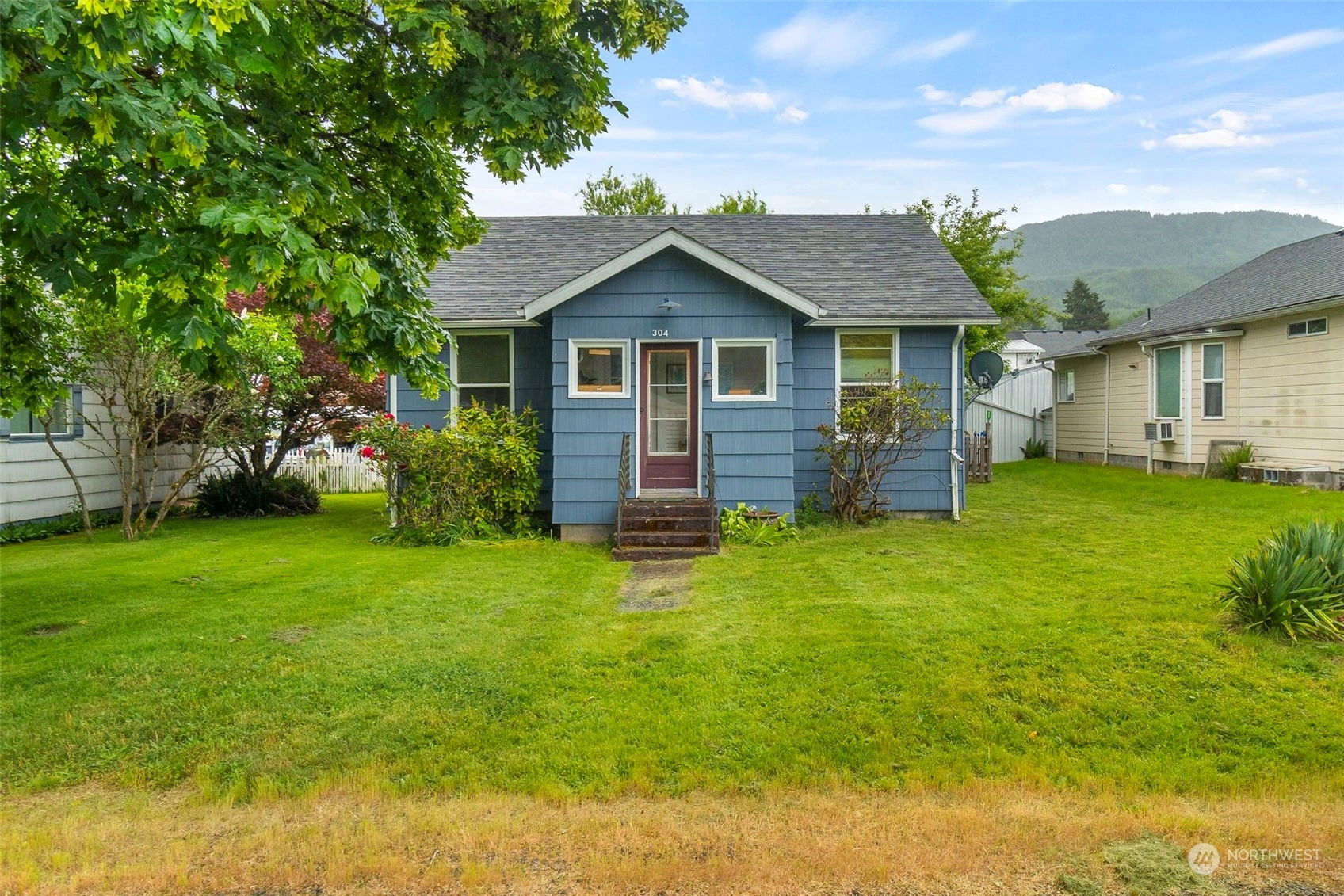 304 Jackson St Ryderwood WA 98581