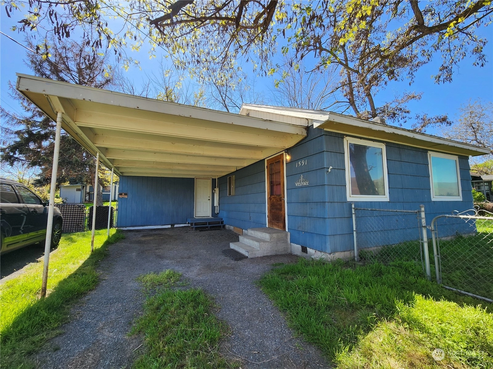 1591 Elm St Clarkston WA 99403