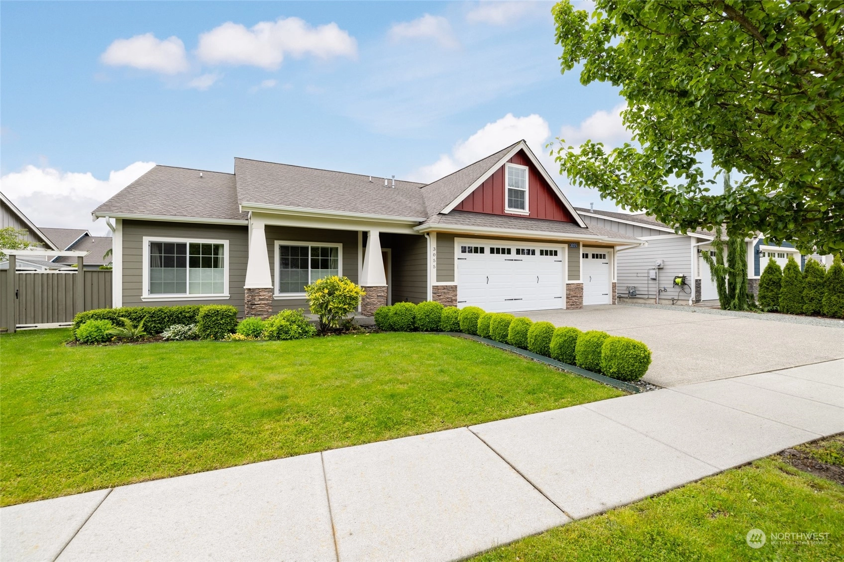 3055 Pine Creek Dr Unit  Mount Vernon WA 98273