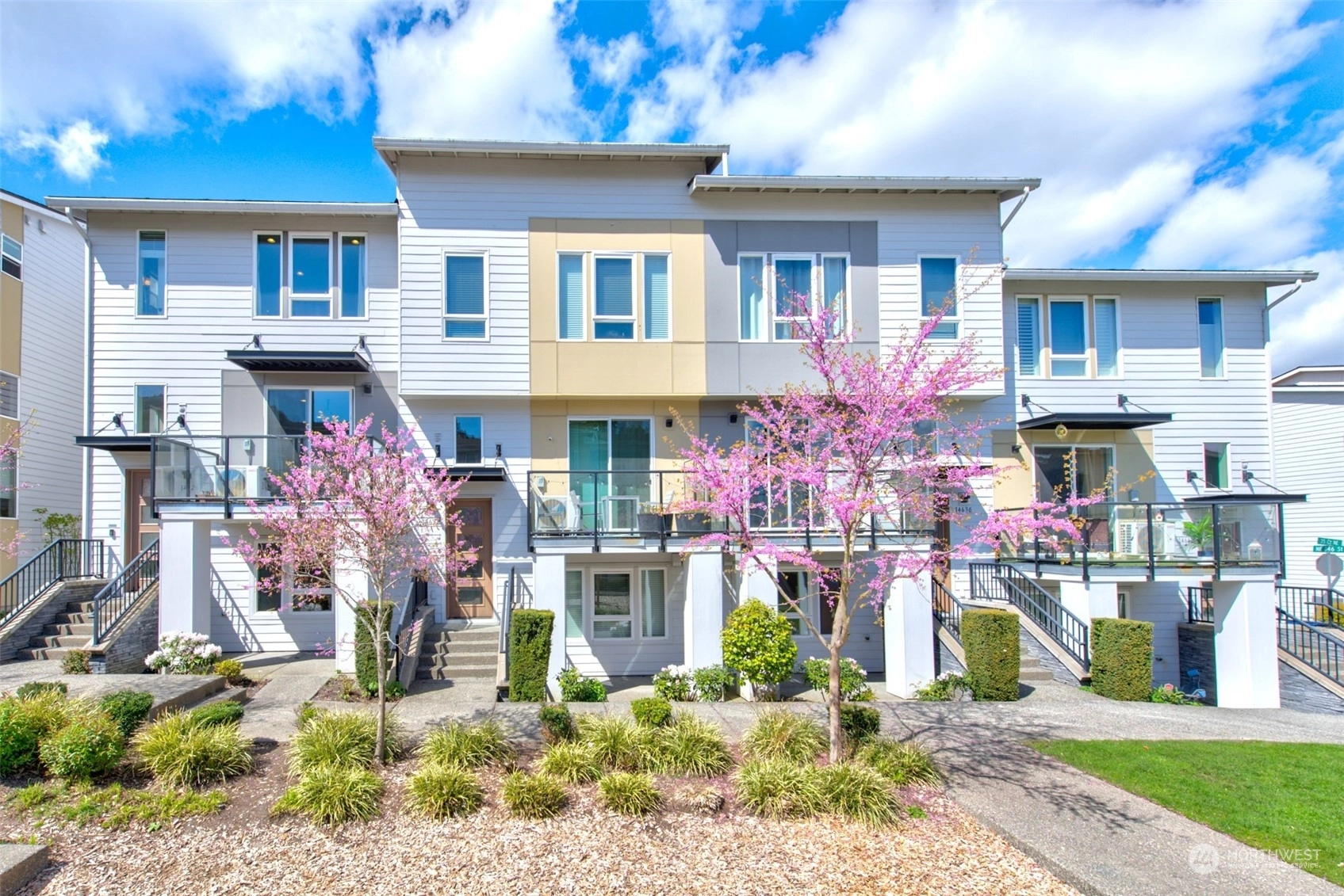 14626 35th Ct NE Lake Forest Park WA 98155