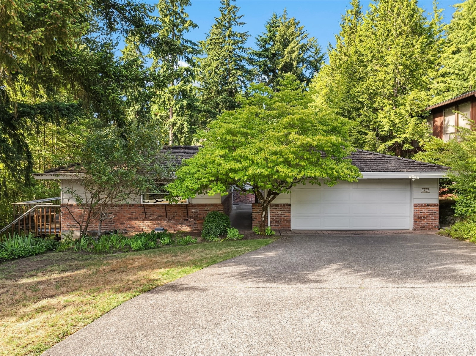 5707 110th Ave SE Bellevue WA 98006