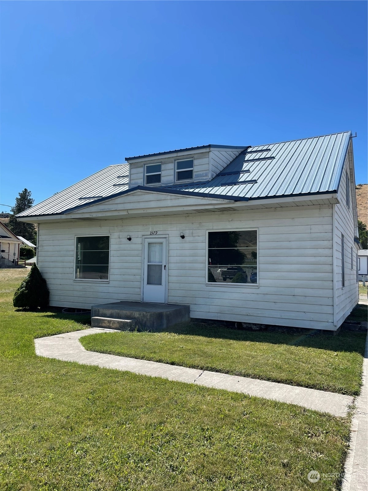 1579 2nd Ave N Unit  Okanogan WA 98840
