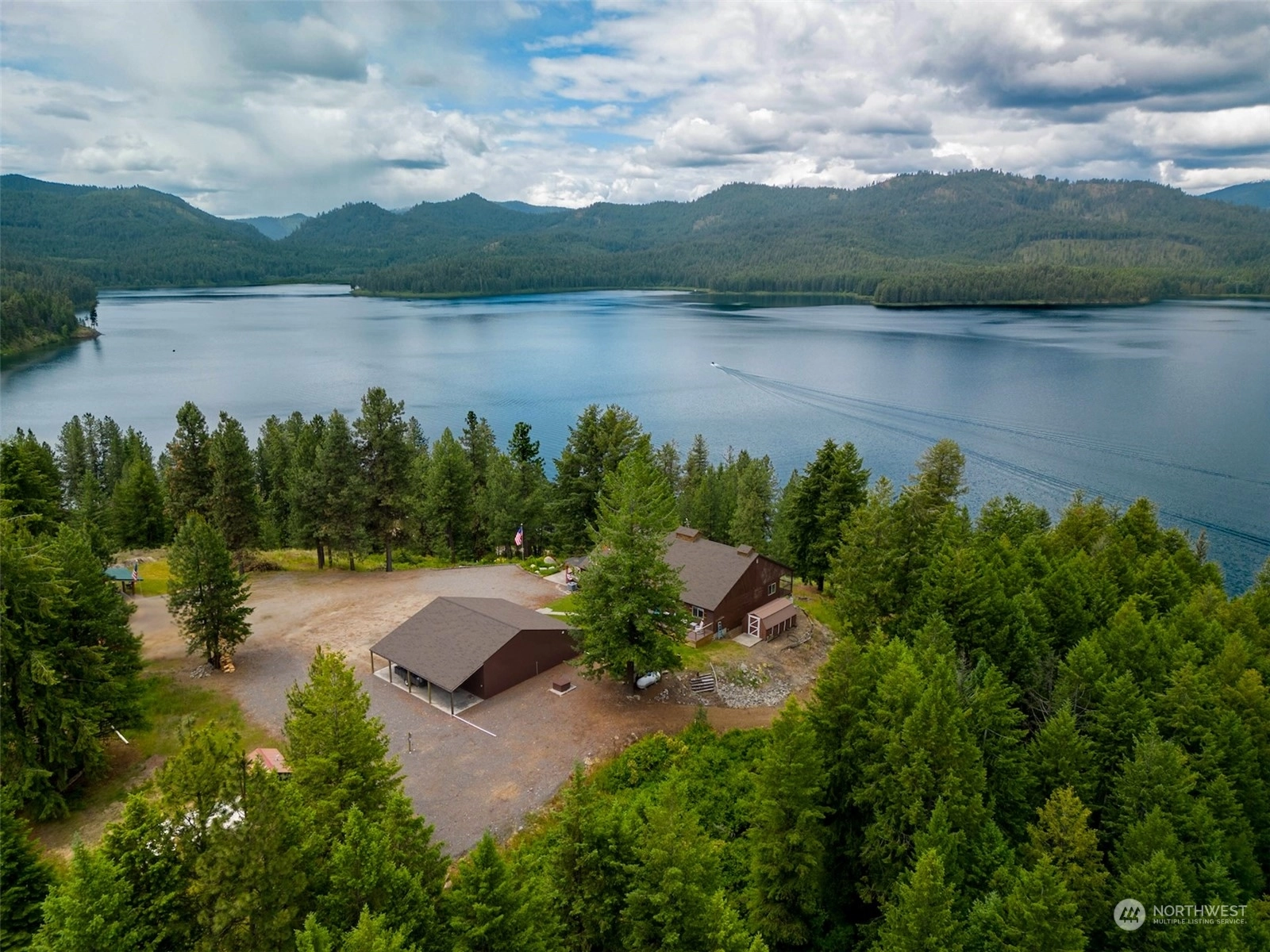 50 Tillamook Dr Inchelium WA 99138