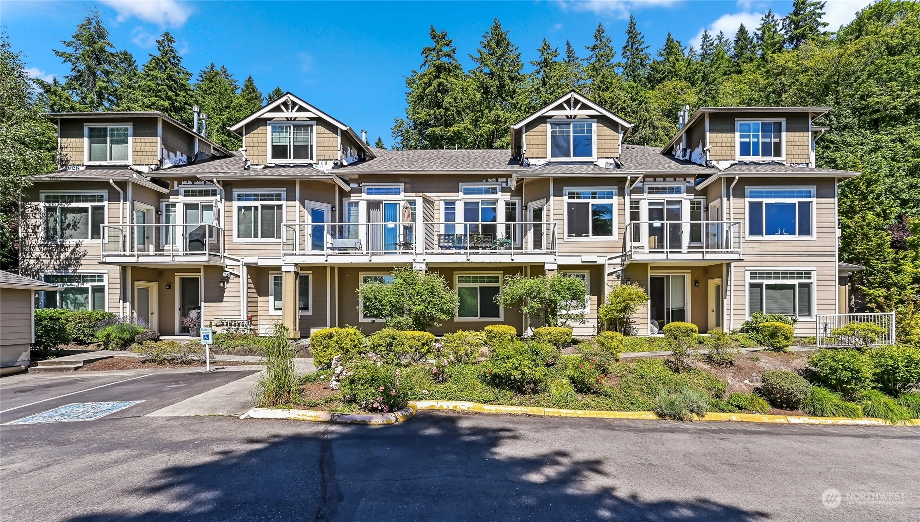 3500 E Lake Sammamish Pkwy SE Unit 6-103 Unit 6-103 Sammamish WA 98075