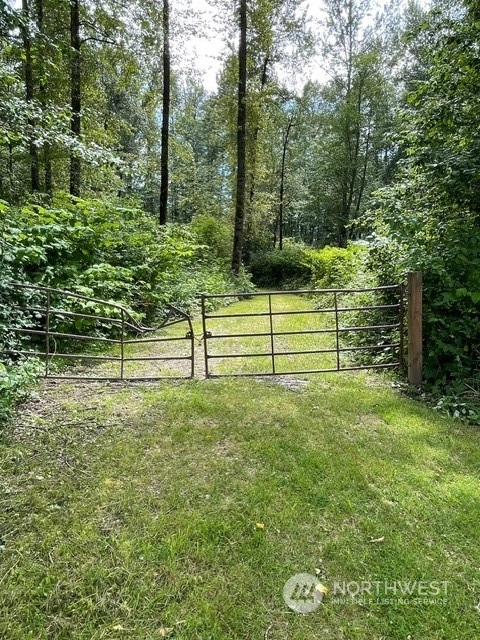 9562 N Lyman Ferry Rd Lyman WA 98255