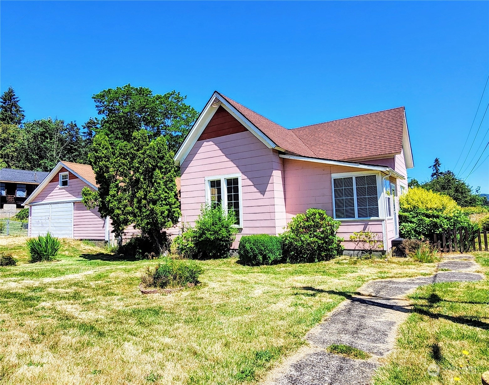 202 W 7th St Bucoda WA 98530