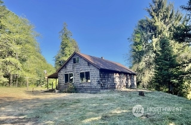 238 W Valley Rd Skamokawa WA 98647