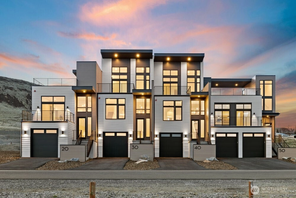 50 Chinook Dr Unit  Vantage WA 98950