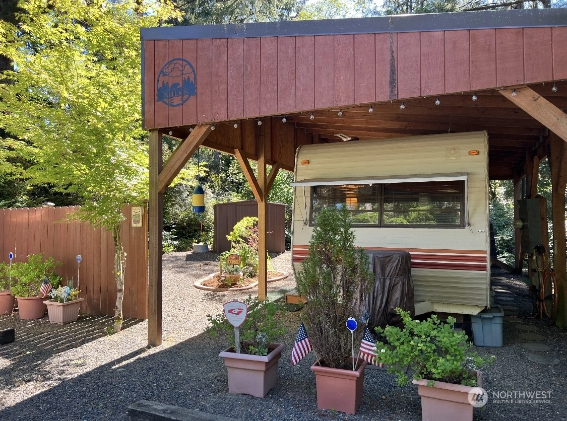 33500 V Pl Oysterville WA 98641