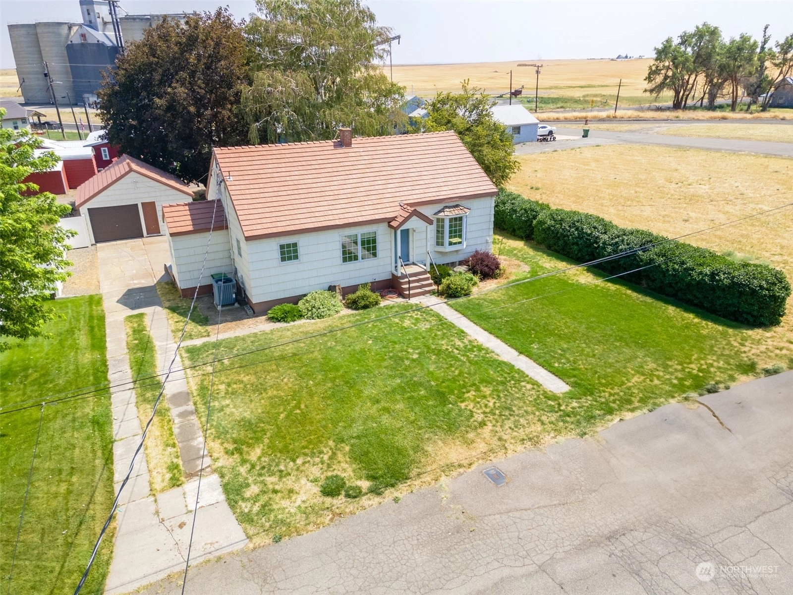 15 Walnut St Unit  Mansfield WA 98830