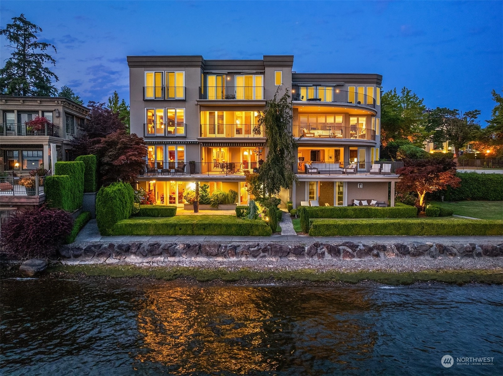 115 Lake Ave W Unit 102 Unit 102 Kirkland WA 98033