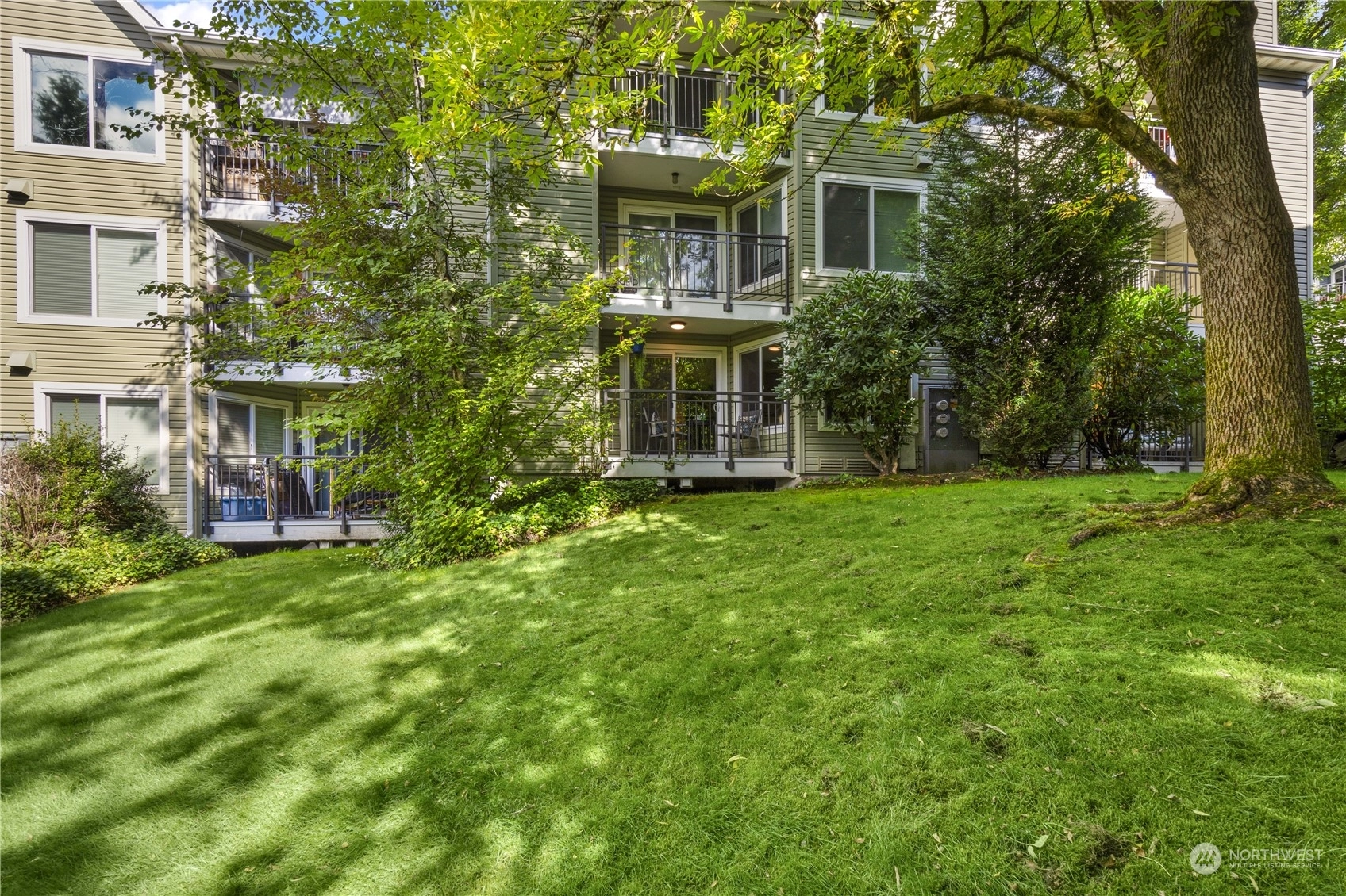 12712 NE 144th St Unit C102 Unit C102 Kirkland WA 98034