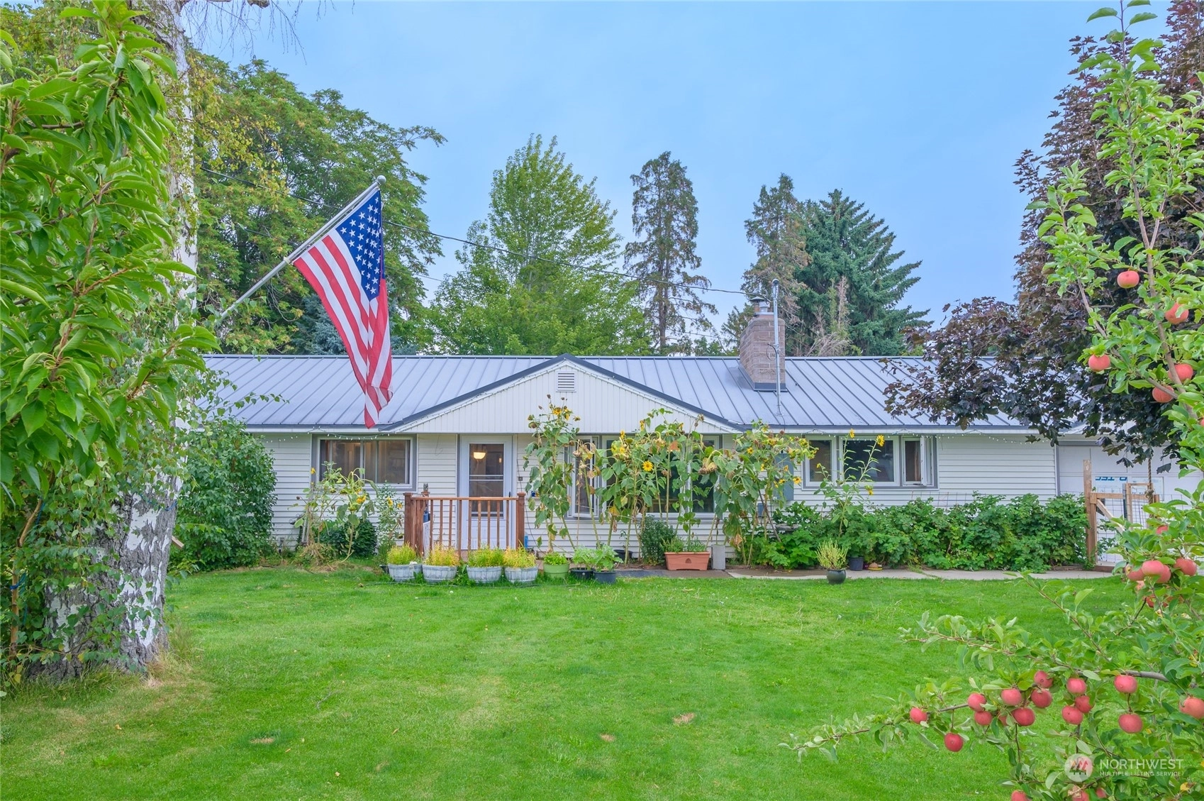 35 Saint John Ave Naches WA 98937