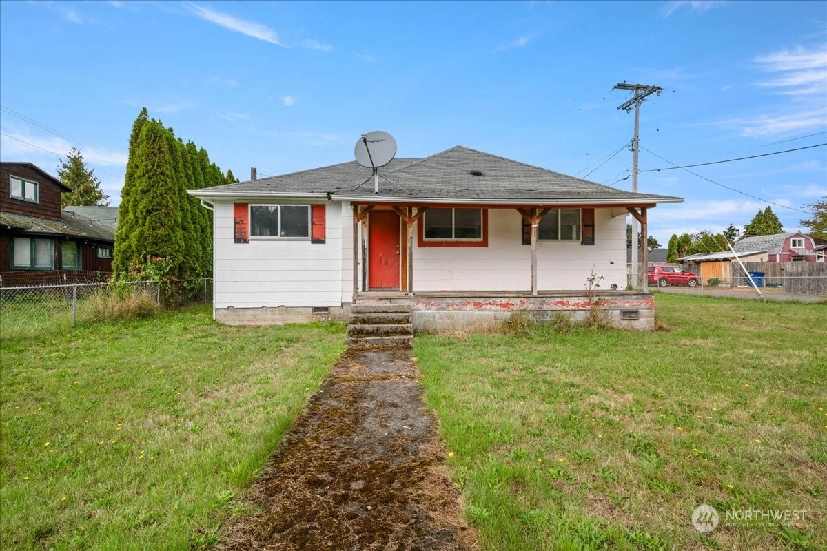 171 Pershing Ave Carbonado WA 98323